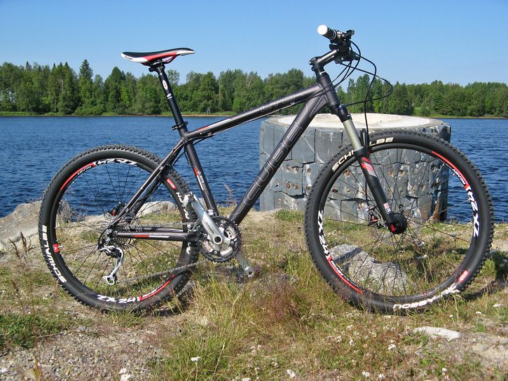 CubeLTDTeam.jpg ht=544