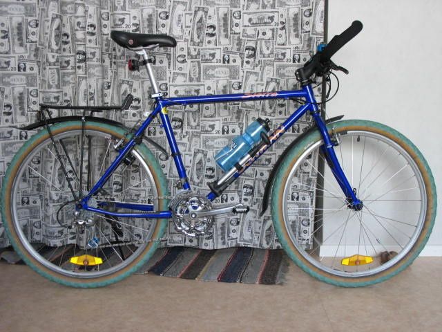 cykelSchwinn.JPG ht=480
