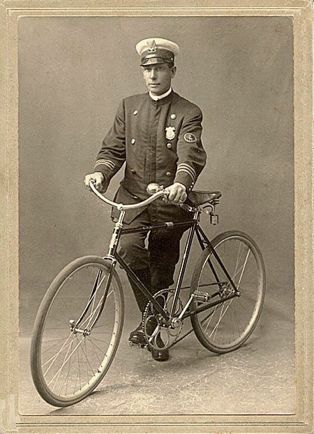 cykelpolis.jpg ht=621