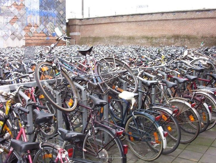 cyklar_gent.JPG ht=547
