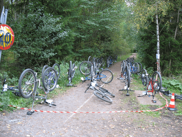 cyklarnavidstarten.jpg_size600.png ht=450
