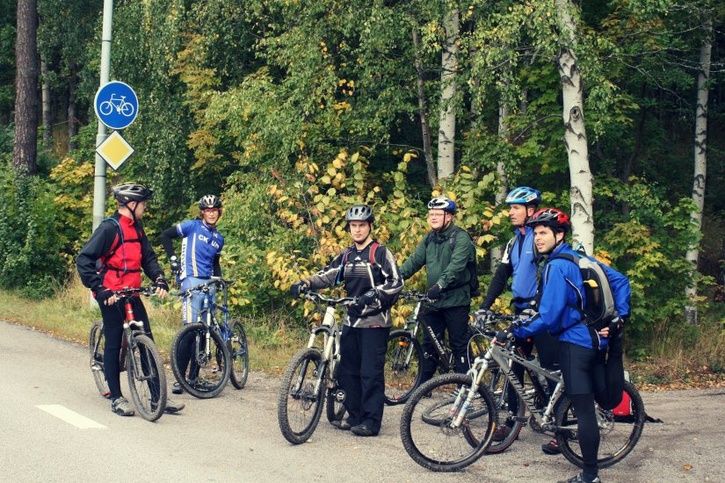 cyklingampdiverse005-2.jpg ht=483