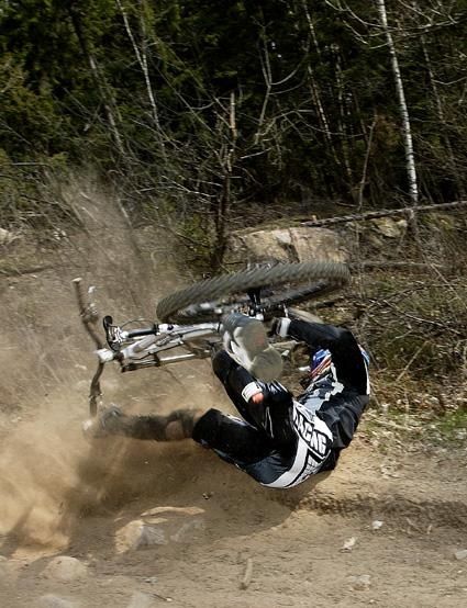 downhill690_C_S_mod.jpg ht=554
