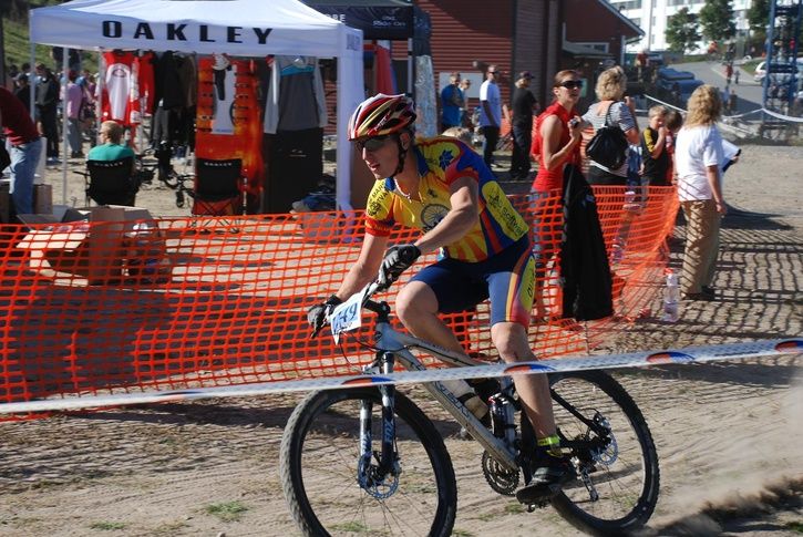 DSC_0090small.jpg ht=485