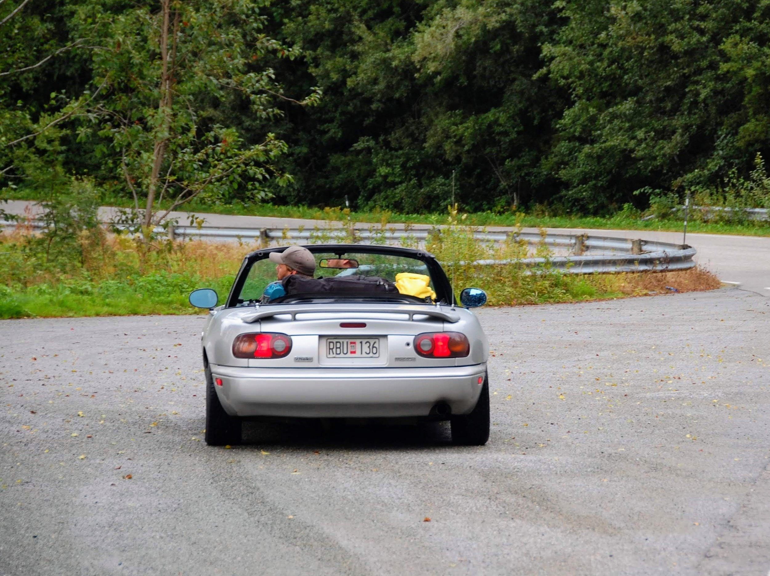 dsc_9968_20282319145_o~2.jpg
