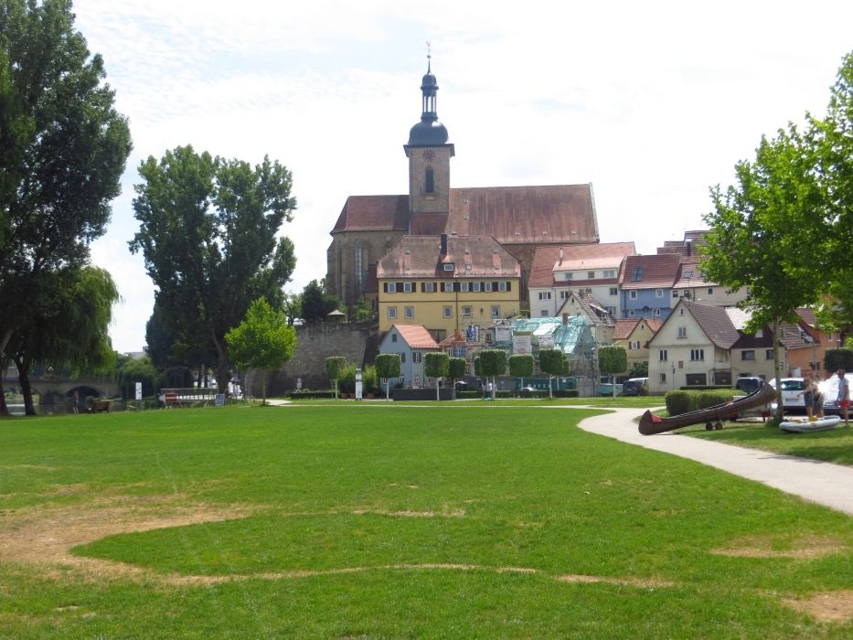 e12.jpg