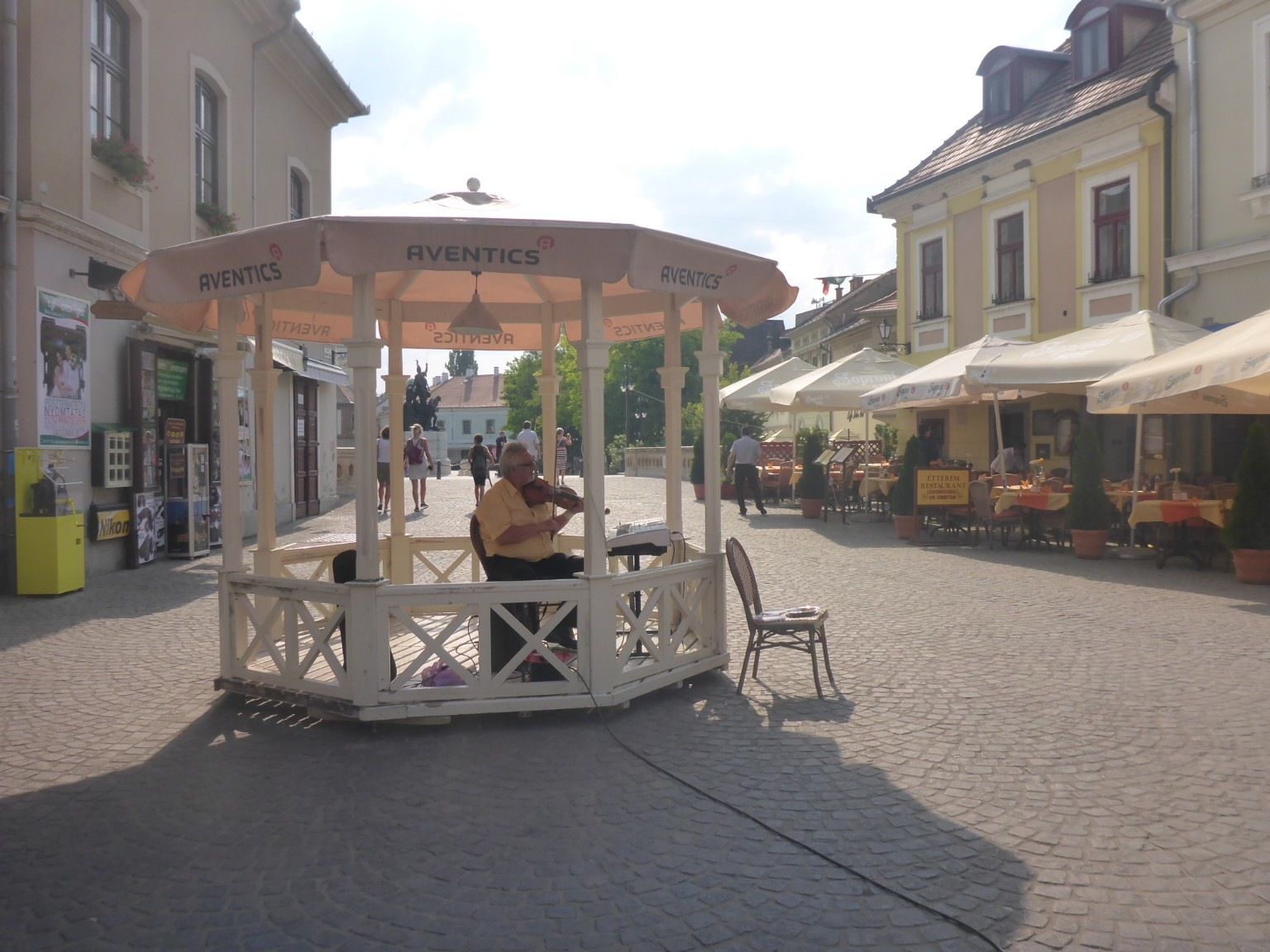Eger2.JPG