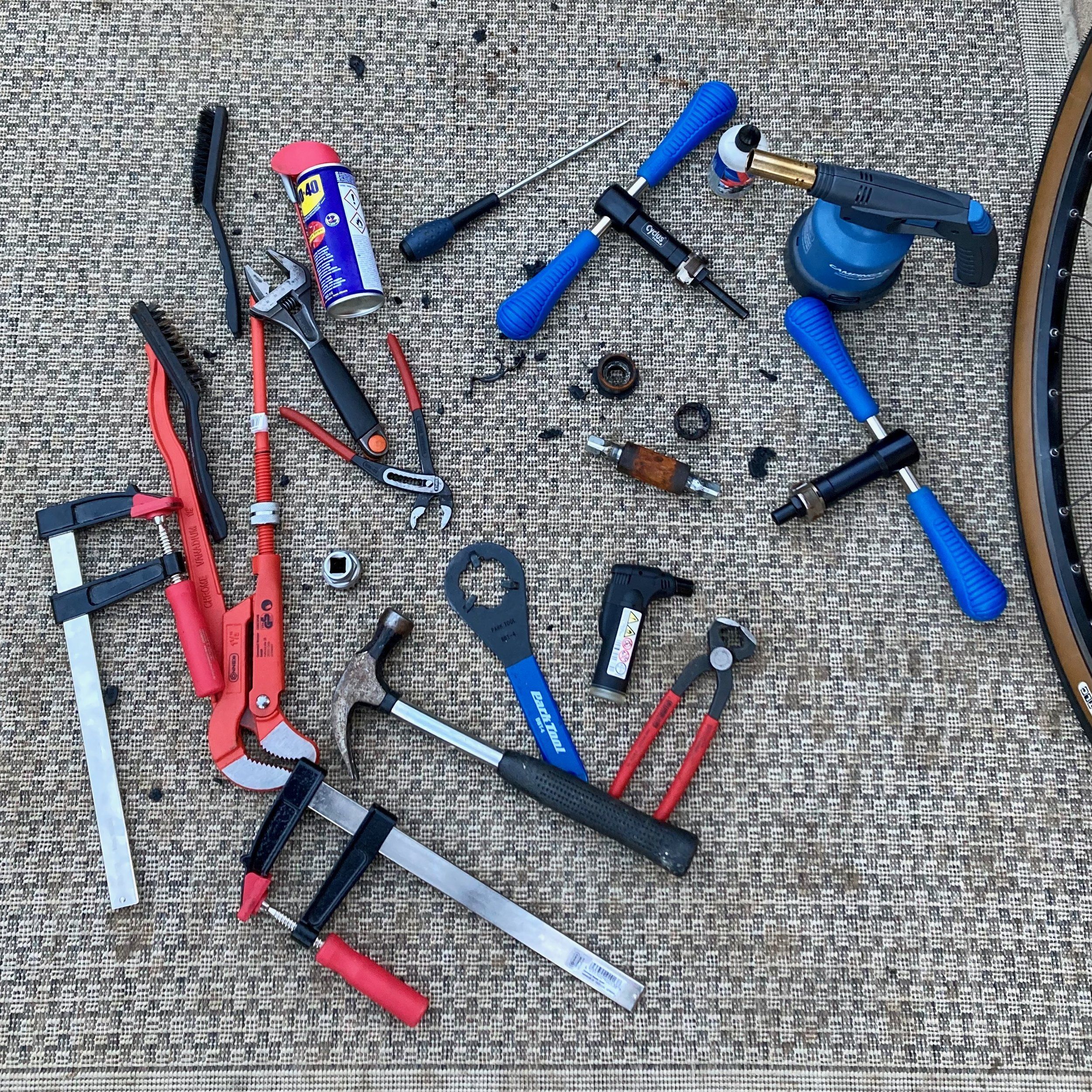 FAG-BB-Removal - 1.jpeg