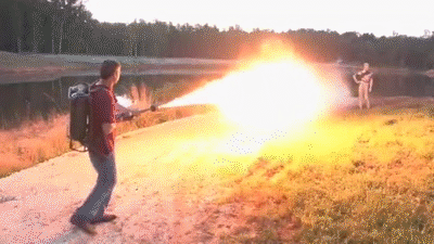 FLAMETHROWER_MASSACRE.gif
