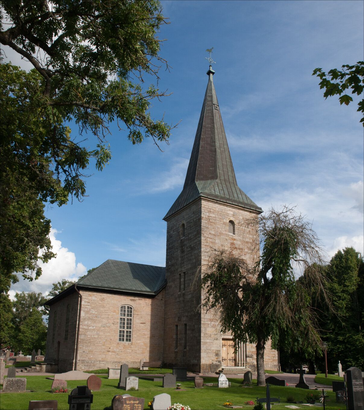 Forshems Kyrka.jpg