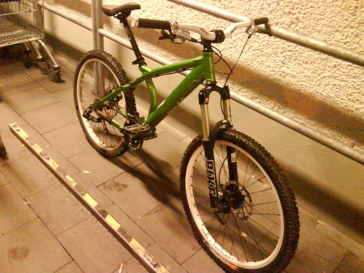 Foto0085.jpg ht=544