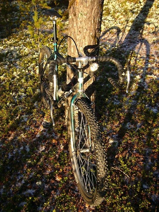 fulcross_002.jpg ht=725