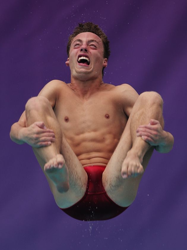 funny-diver-faces-14.jpg