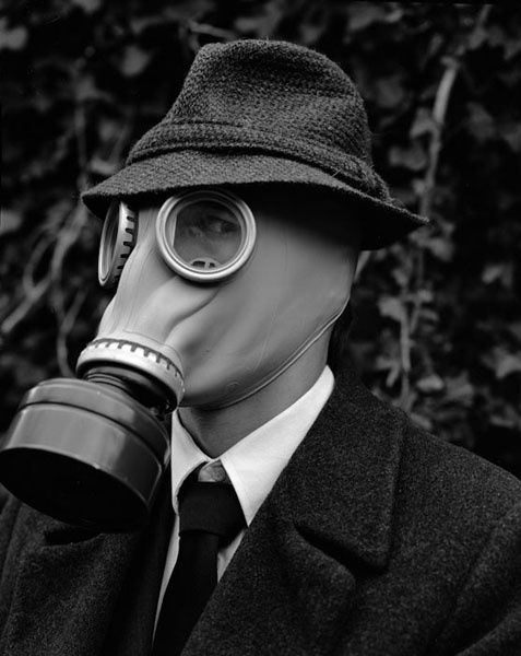gasmask.jpg ht=600