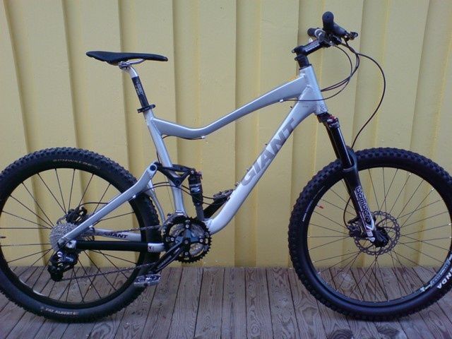 GiantReign2small.JPG ht=480