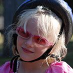 girl_helmet.jpg ht=146