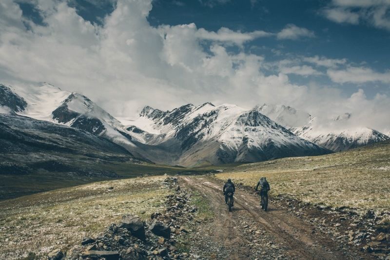 given-by-mountains_9800x533.jpg