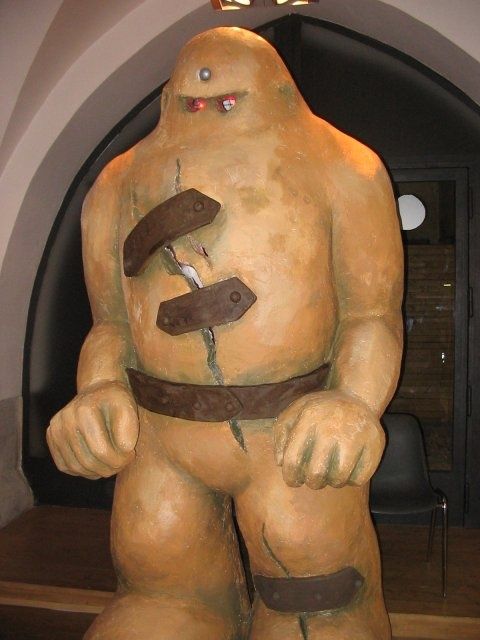 golem1.jpg ht=640