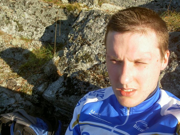 Happy30-09.jpg ht=544