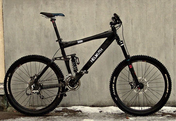 Helmuth_Nov2007_3.JPG ht=501