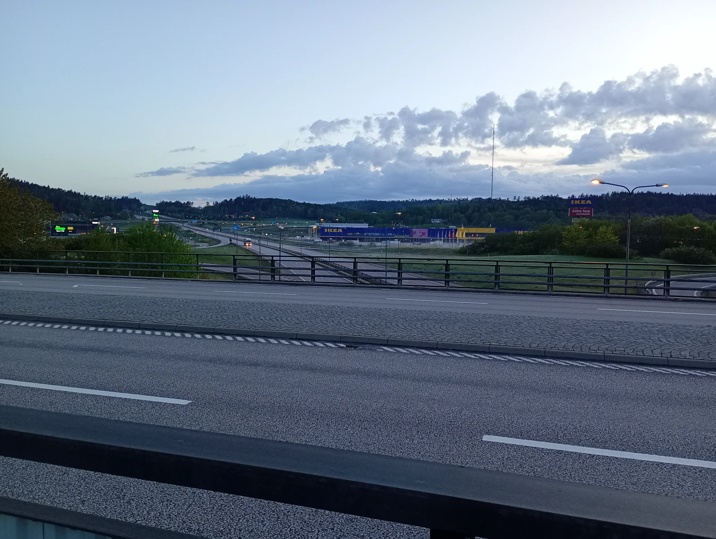 IMG_20260516_043714_MFNR_HDR.webp