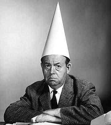 imgname--dumb_money_and_the_meltdown---50226711--dunce2.jpg