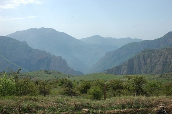 iran26.JPG ht=399
