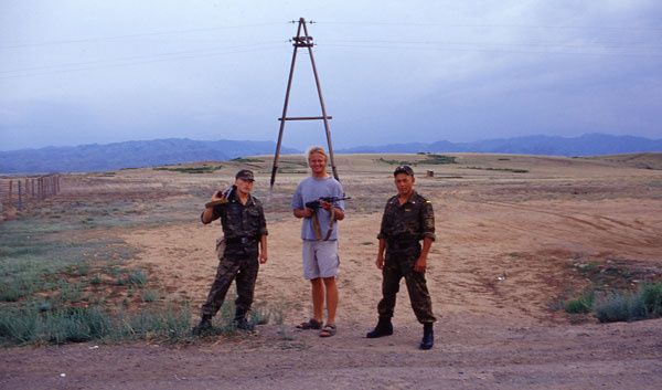 kaz_2003_14.jpg ht=353