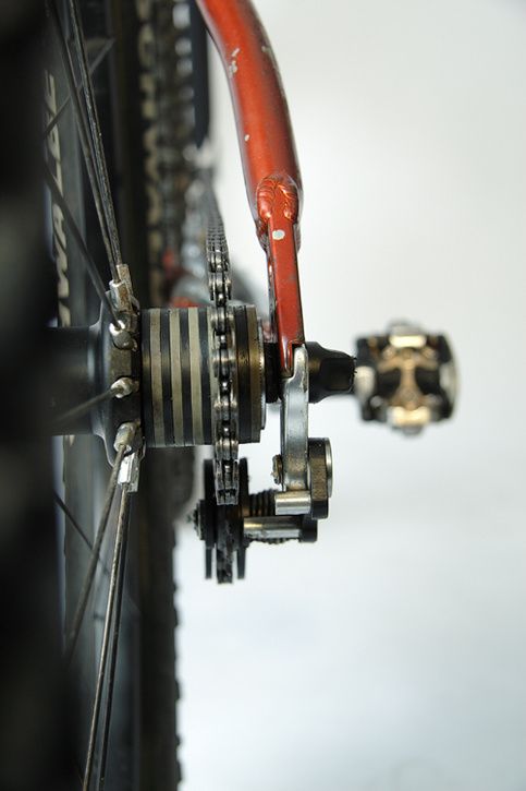 kedja3copy.JPG ht=725