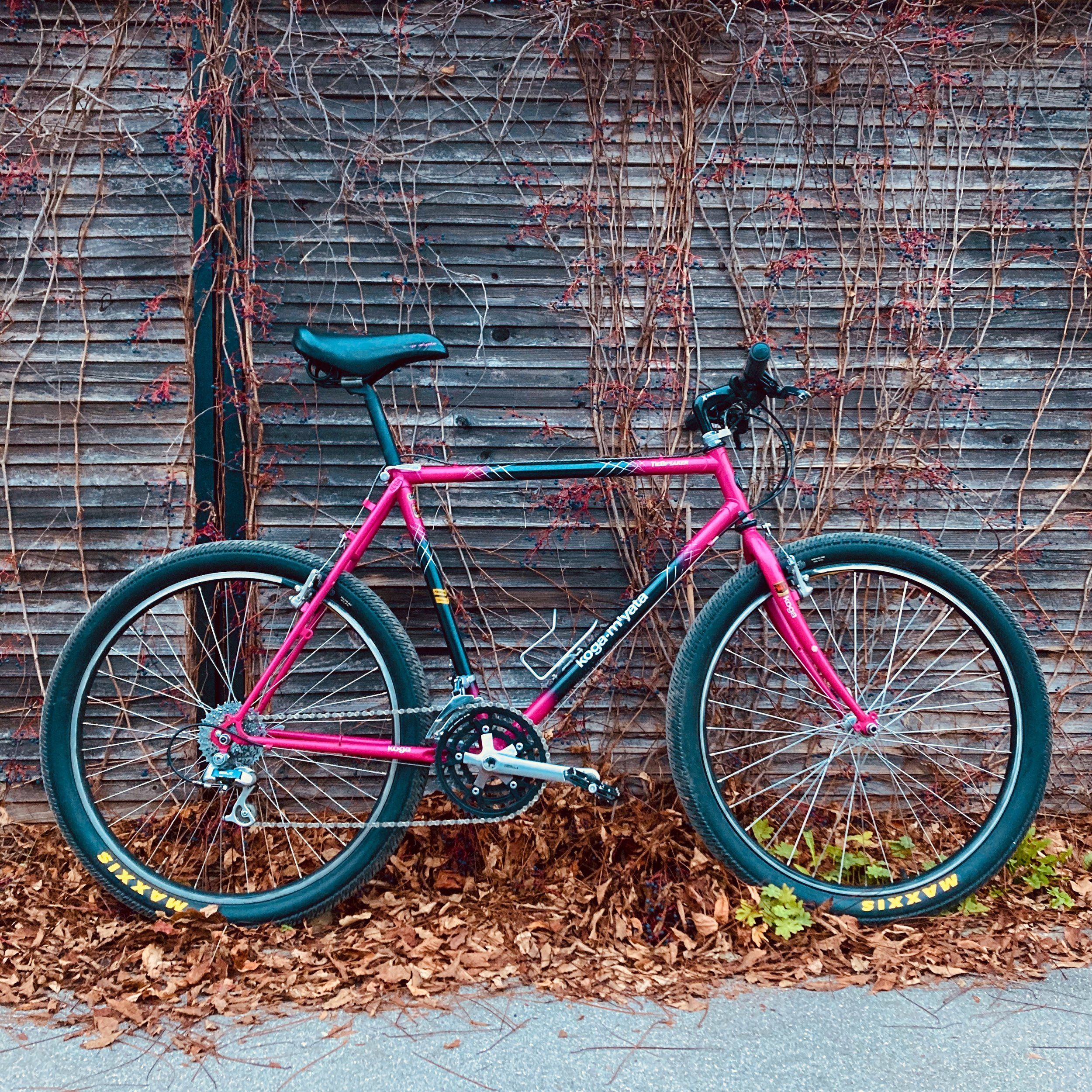 KogaMiyata-TieBreaker - 1.jpeg