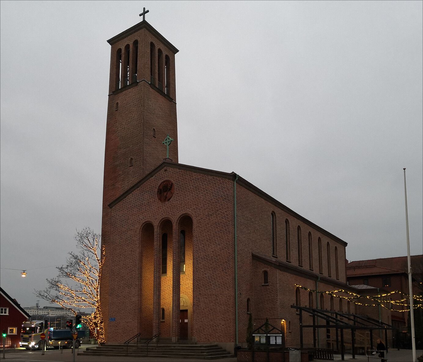 Kristus Konungens Kyrka.jpg