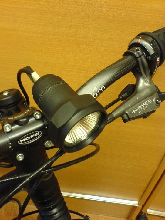 lampa.jpg ht=725