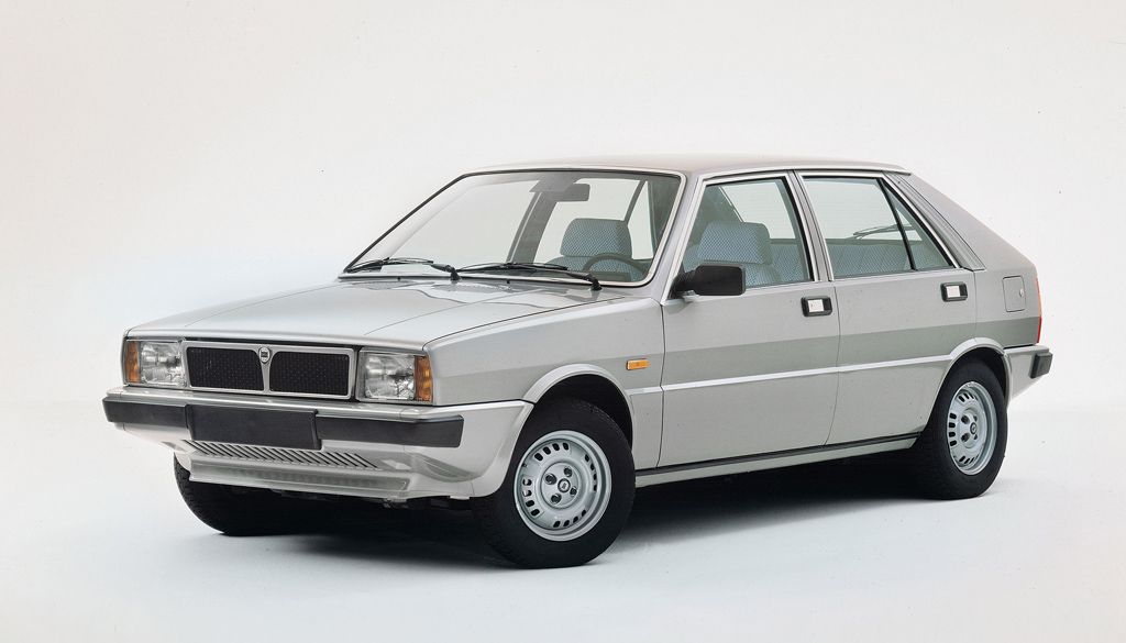 lancia_delta_37.jpg
