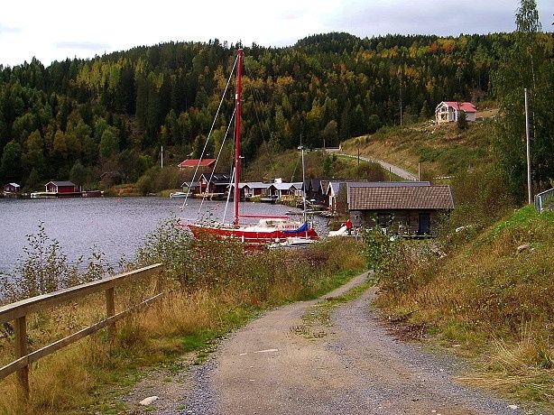lands3.JPG ht=460
