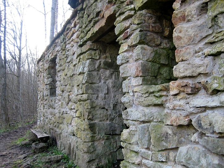 Lasses-grotta.jpg ht=544
