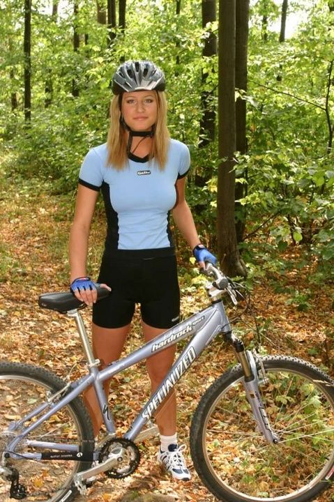 laurabike001.jpg