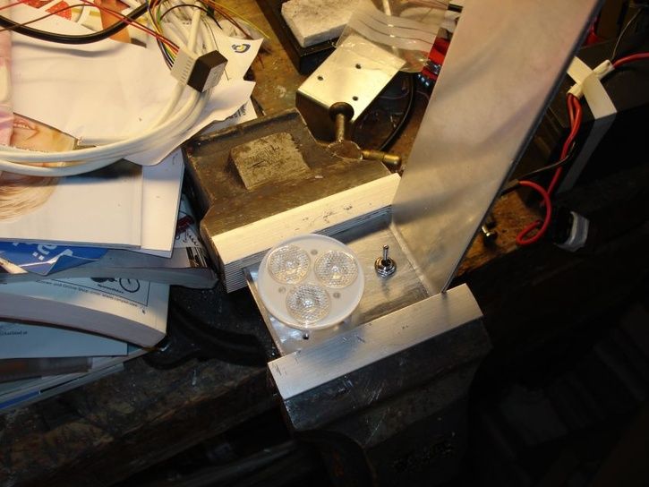 LED3small.jpg ht=544
