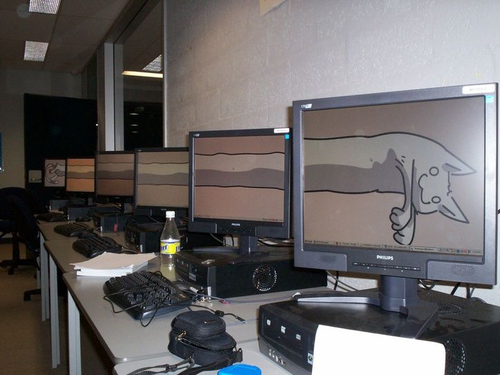 longcat-monitors.jpg ht=544