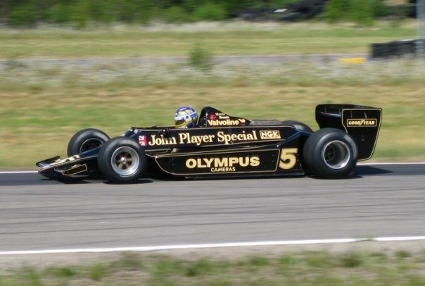 lotus78.jpg ht=406