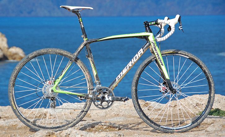 Merida-Cross-Disc-Carbon-0.jpg ht=444