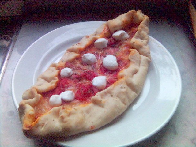 mexpizza3.jpg ht=480