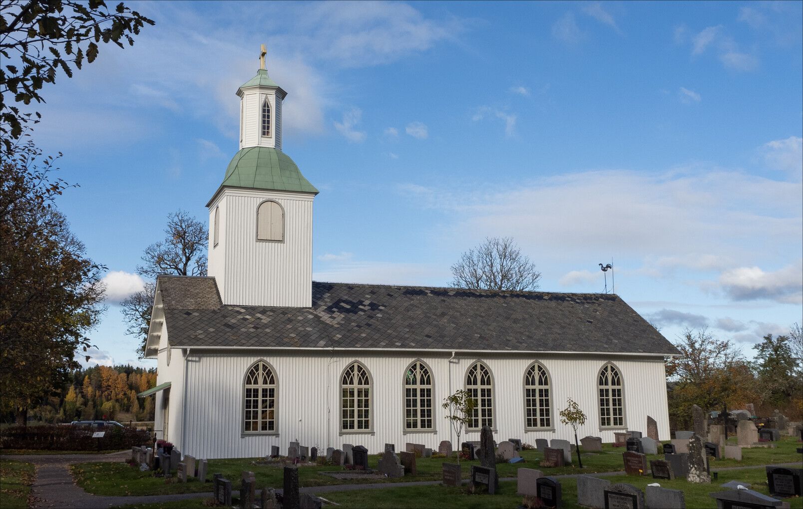 Mo Kyrka.jpg