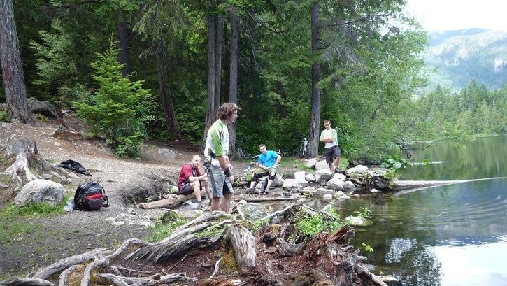 mosquito.lake.lunch.jpg ht=409