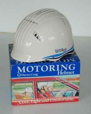 MotoringHelmet014.jpg ht=400
