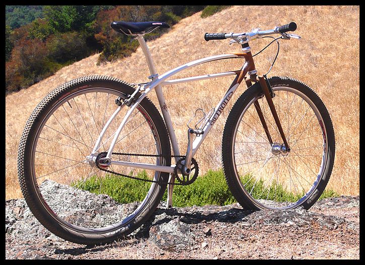 mt-tam-rear.jpg ht=527
