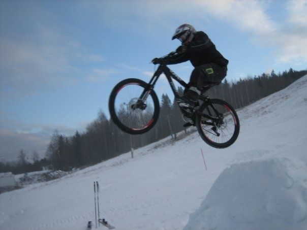 n1200480370_30226733_707.jpg ht=453