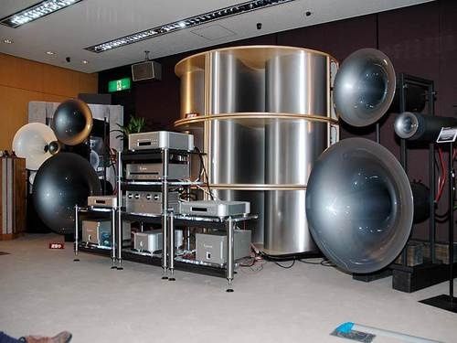 new_stereo_1.jpg ht=375