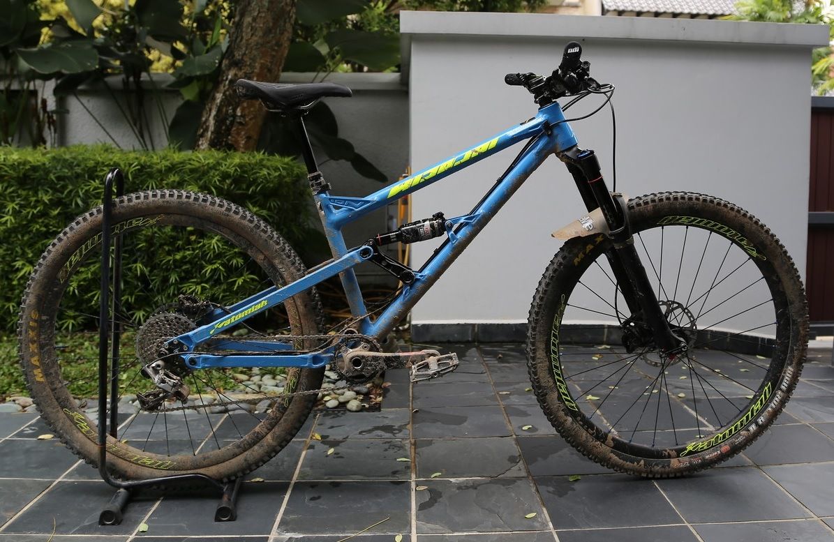 NicolaiIONG13Blue.jpg