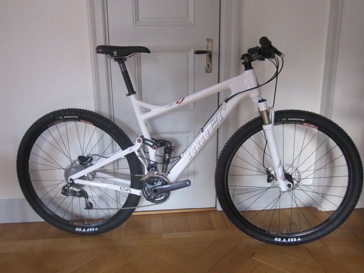 niner004.JPG ht=544