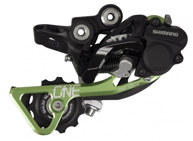 OneUp-Components-RAD-Cage-green-assembled-XT-front-narrow-640x469.jpg